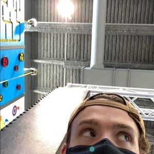 Meet your Posher, Thomas